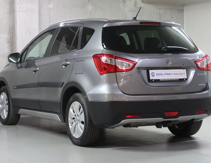 Suzuki SX4 7