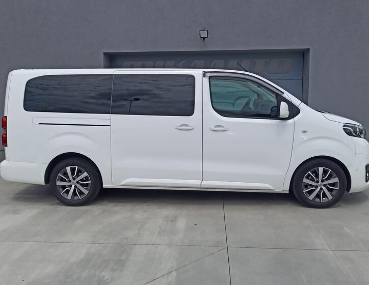 Toyota ProAce Verso 6