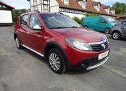 Dacia Sandero 1