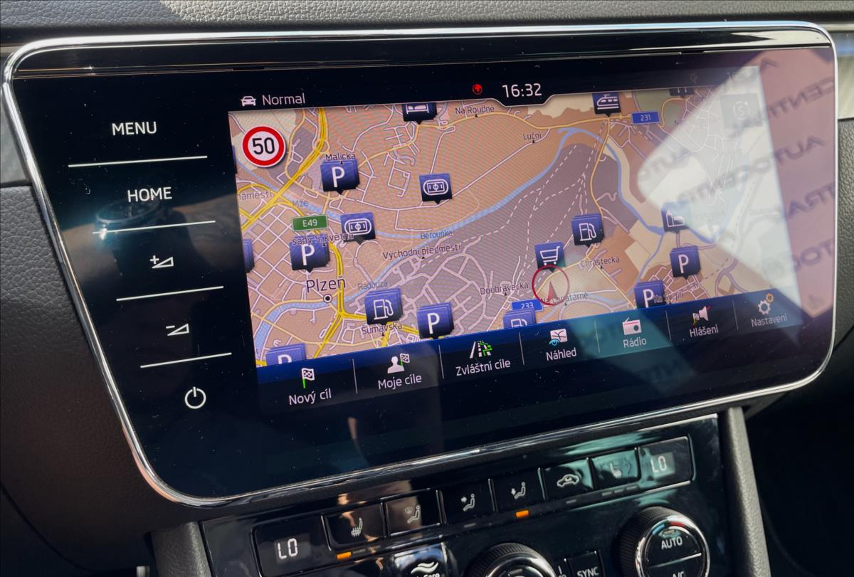 Škoda Superb