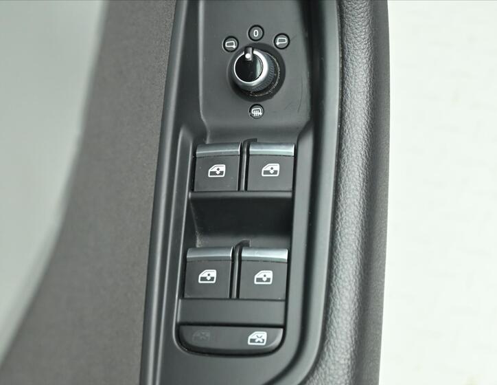 Audi A4 25