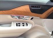 Volvo XC90 21