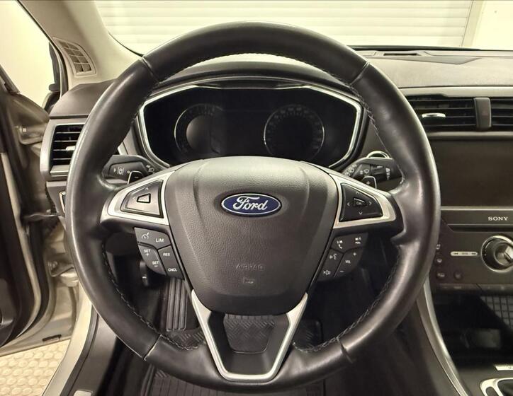 Ford Mondeo 14