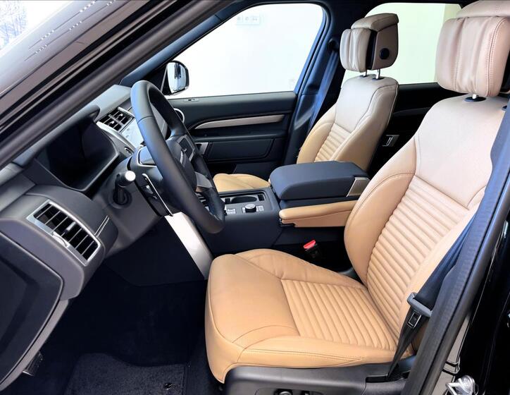 Land Rover Discovery 10