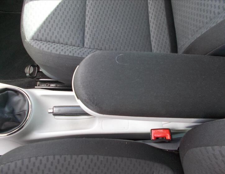 Škoda Roomster 21