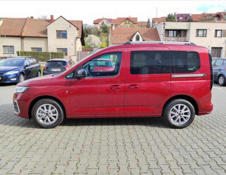 Ford Tourneo Connect 9