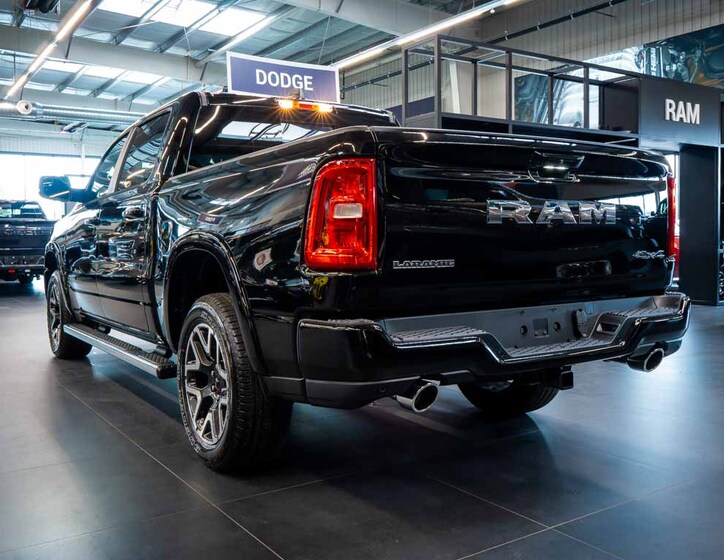 Dodge RAM 3