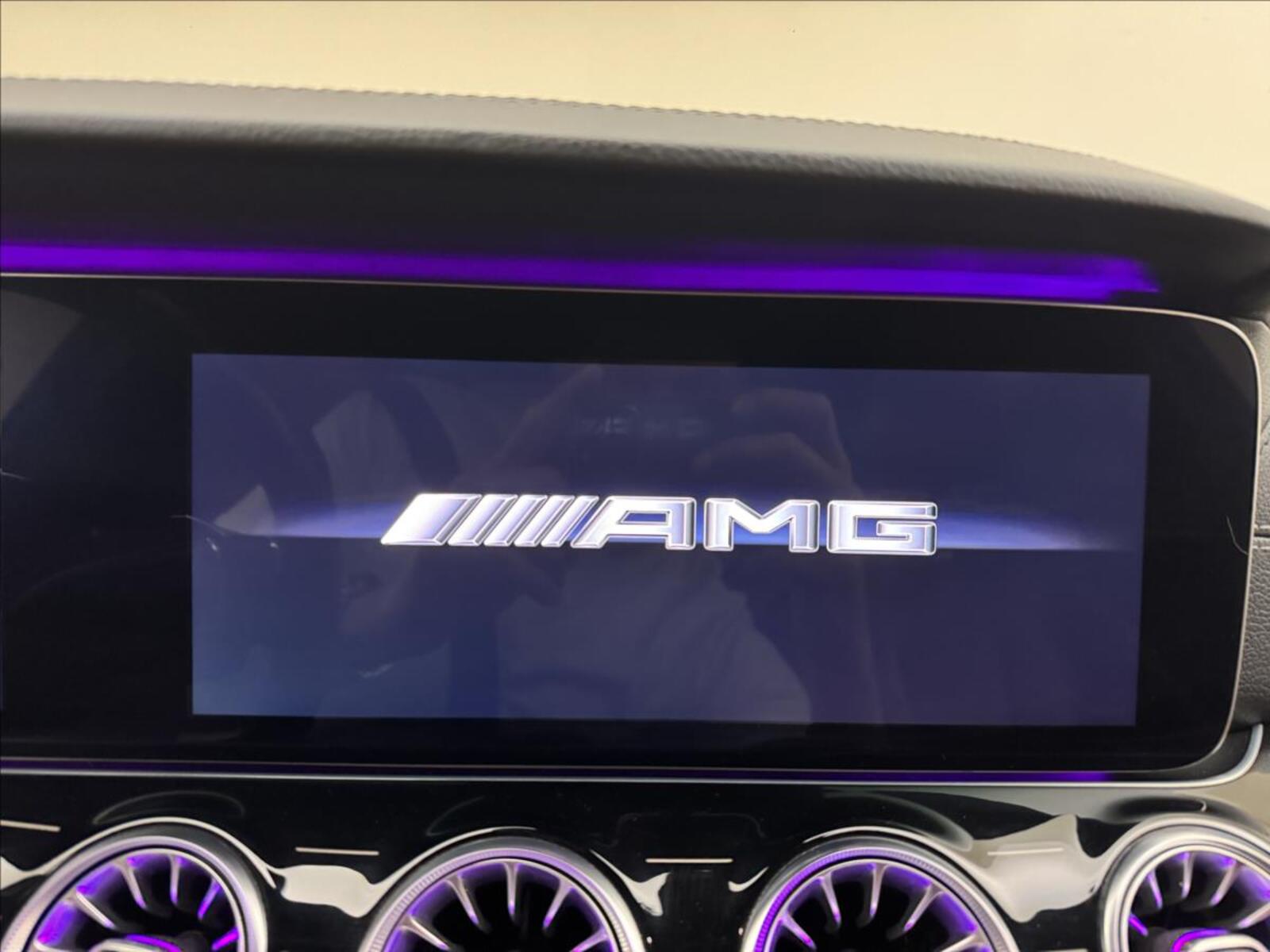 Mercedes-Benz CLS 20
