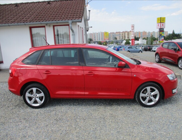 Škoda Rapid 5