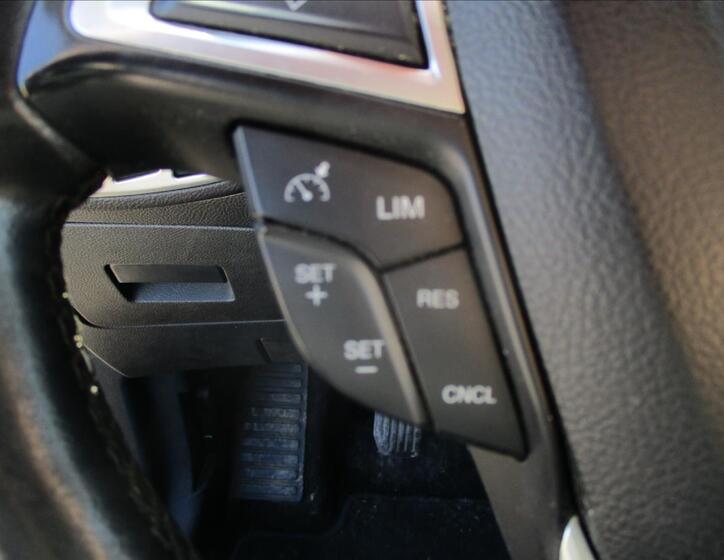 Ford S-MAX 26