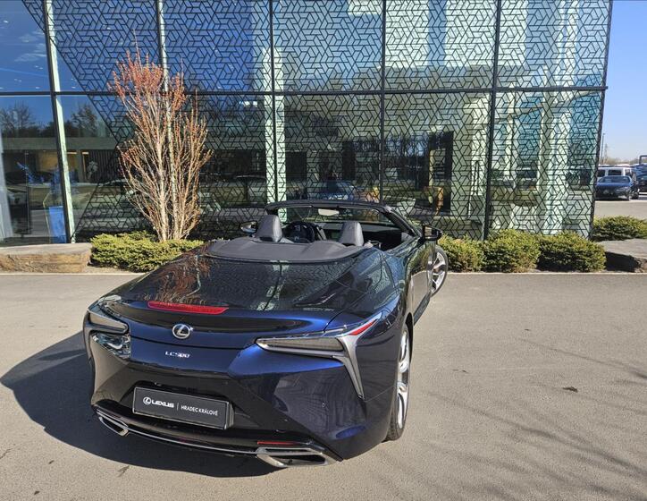 Lexus LC 500 12