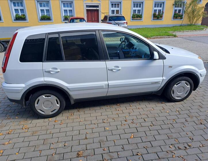 Ford Fusion 9