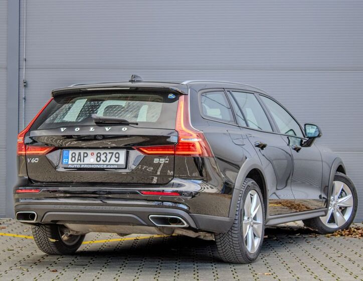 Volvo V60 5