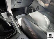 Toyota RAV4 40