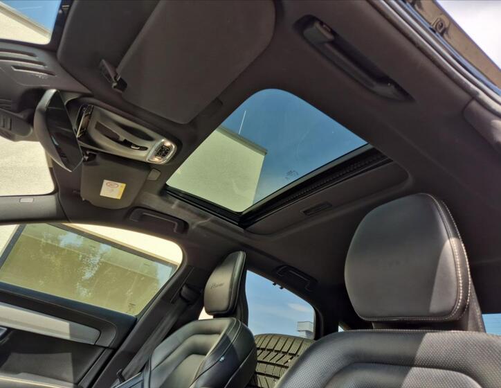Volvo S90 15