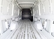 Mercedes-Benz Sprinter 17