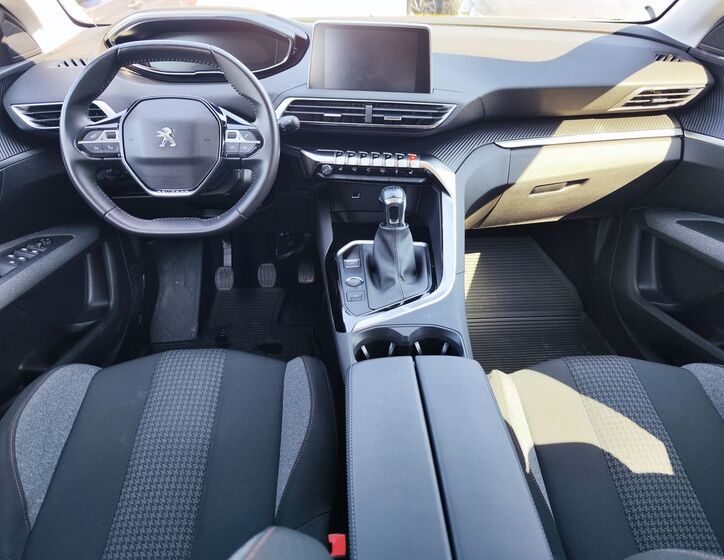 Peugeot 3008 12