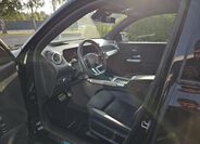 Mercedes-Benz EQB 10