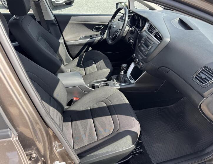 KIA Ceed 12