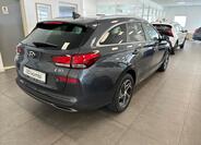 Hyundai i30 4