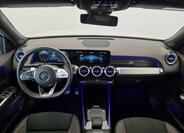 Mercedes-Benz GLB 13