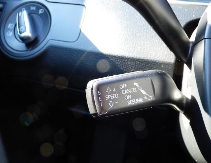 Volkswagen Passat 16