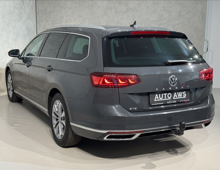 Volkswagen Passat 10
