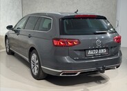 Volkswagen Passat 10