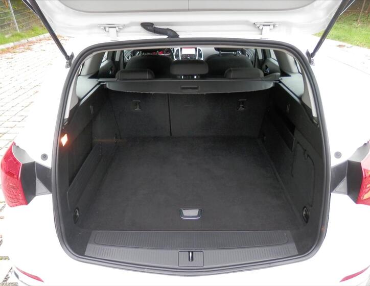 Opel Astra 25