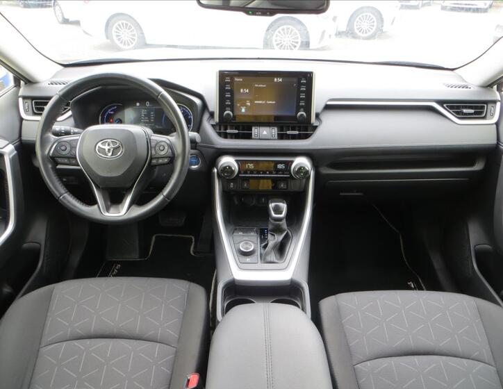 Toyota RAV4 24
