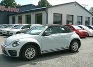 Volkswagen New Beetle 6