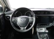 Toyota Auris 15