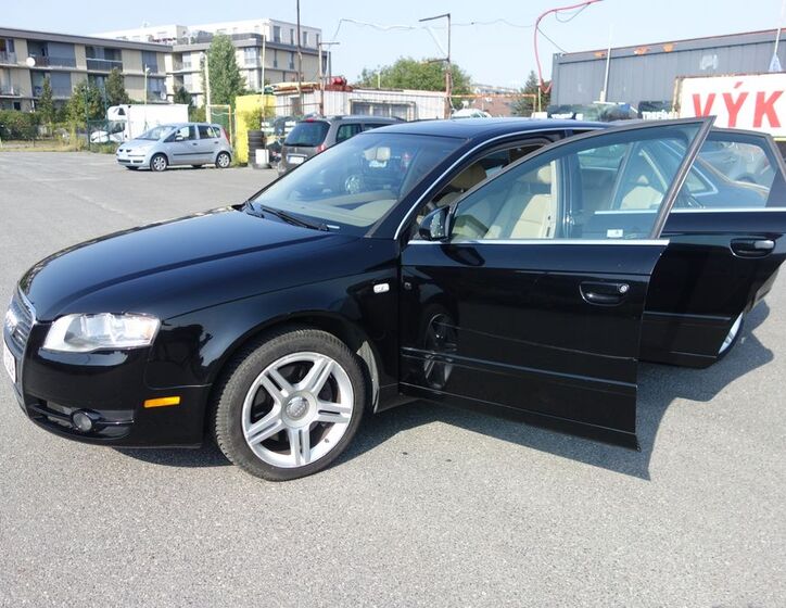 Audi A4 14