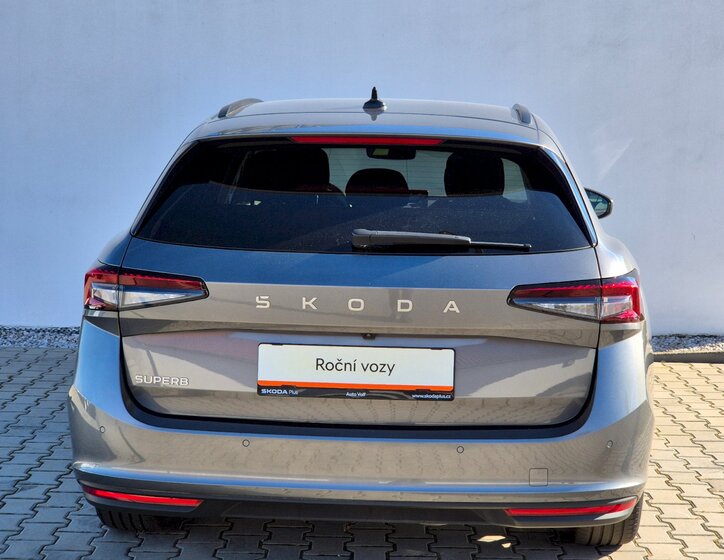 Škoda Superb 10