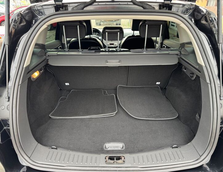 Ford Kuga 18