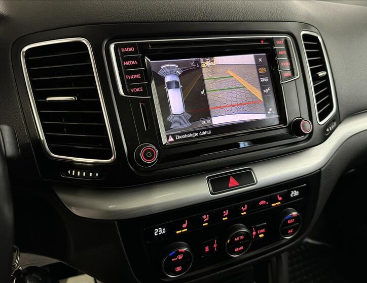 Volkswagen Sharan 28