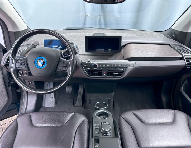 BMW i3 18