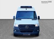 Mercedes-Benz Sprinter 8