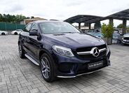Mercedes-Benz GLE 8