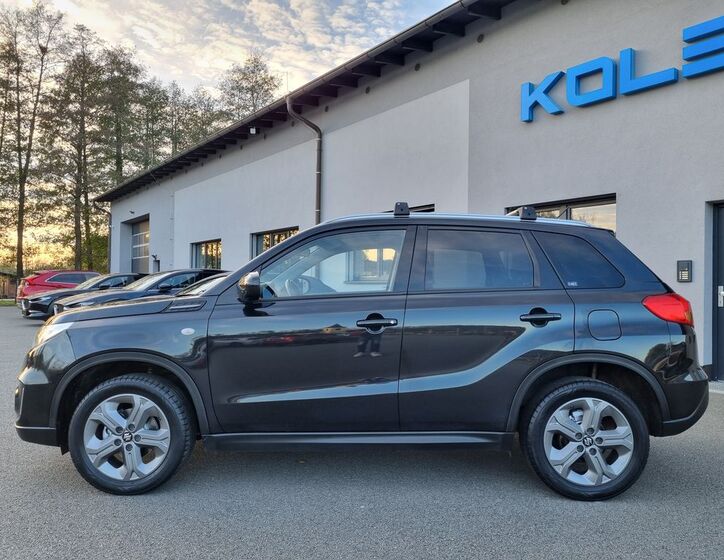 Suzuki Vitara 2
