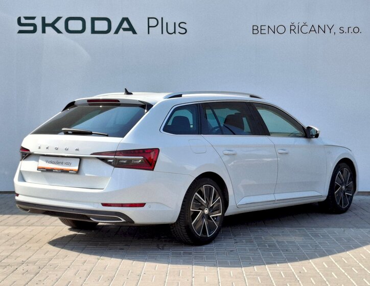 Škoda Superb 2