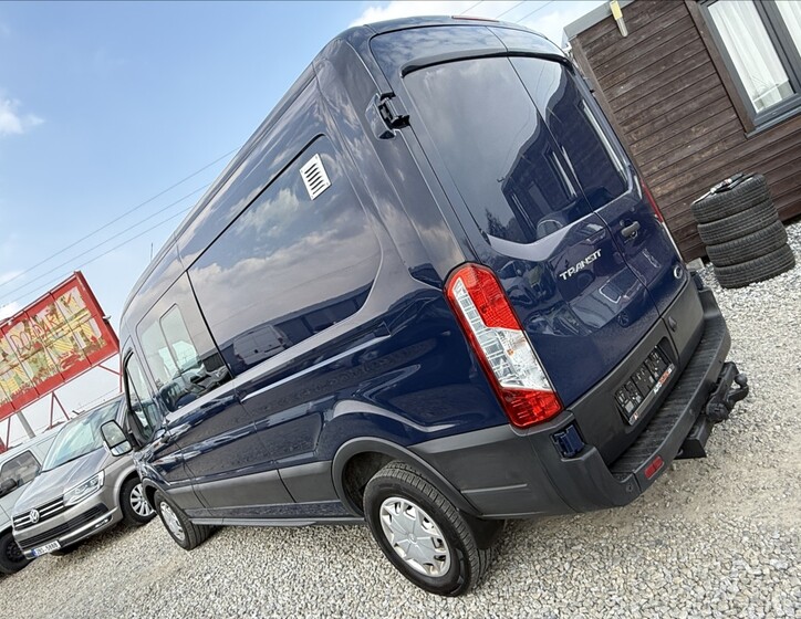 Ford Transit 7