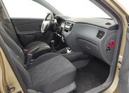 KIA Rio 12