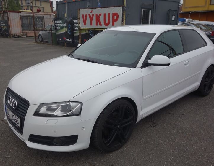 Audi A3 1