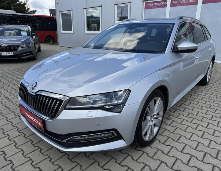 Škoda Superb 1