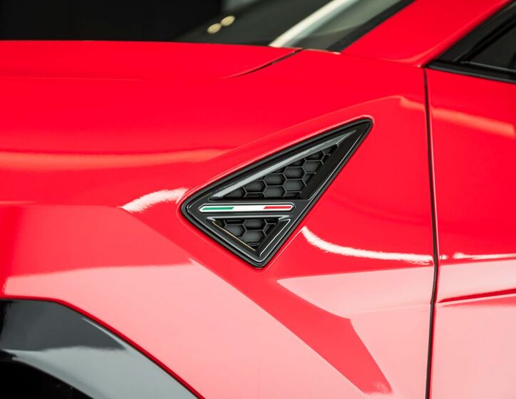 Lamborghini Urus 21