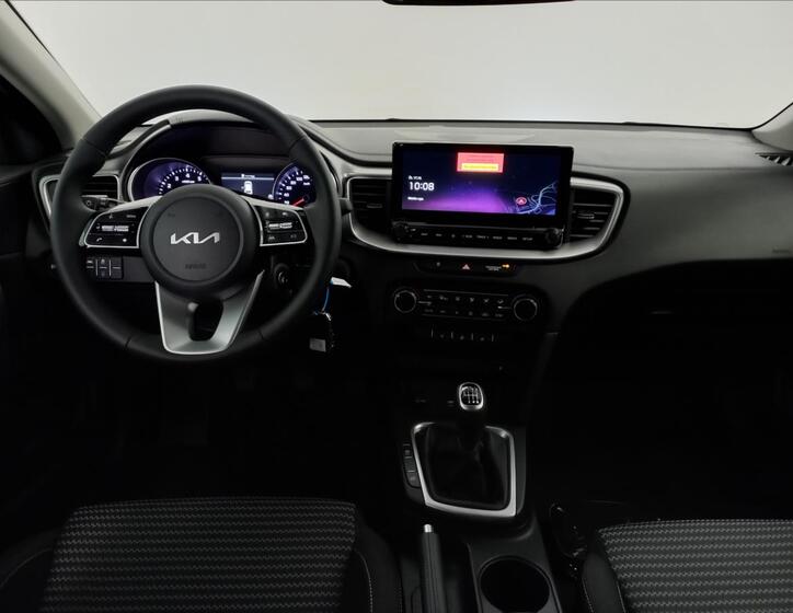 KIA Ceed 8