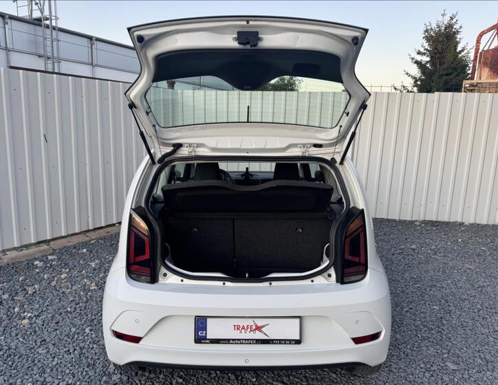 Volkswagen up! 12