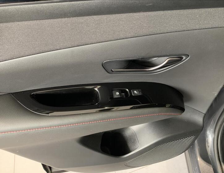 Hyundai Tucson 16