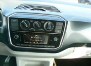 Volkswagen up! 13
